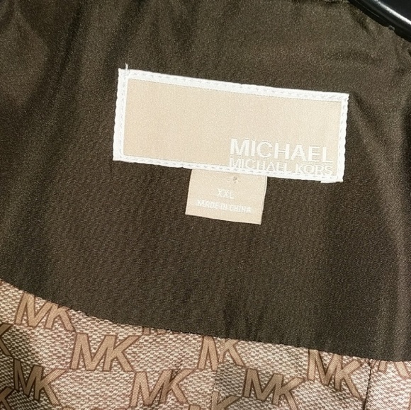 Authentic Michael Kors Jacket - Picture 4 of 5
